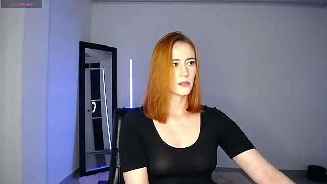 Snapshot of ANASTASIA_DOLL8 chatting on 11.27.25 ANASTASIA DOLL8 online show from 11.27.25