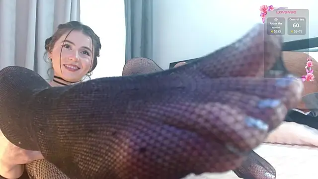 Salma Tori online show from 11.21.25