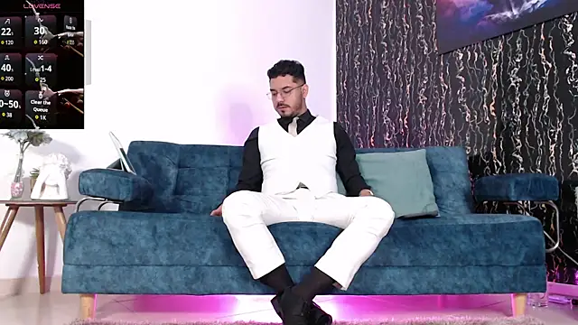 Snapshot of samuelcoopeer chatting on 11.19.25 samuelcoopeer online show from 11.19.25