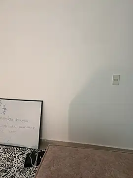 alissradiante1 online show from 02.08.26