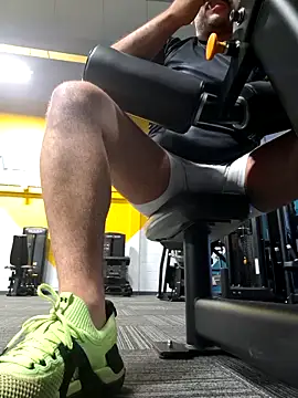 CloudyMuscleBeefy online show from 10.05.25