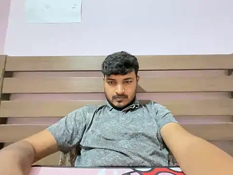 Snapshot of midnight_24 chatting on 11.11.25 midnight 24 online show from 11.11.25