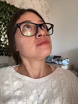 Snapshot of kate_rabittsex chatting on 03.11.25 kate rabittsex online show from 03.11.25