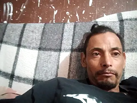 ConfidedAward online show from 04.11.26