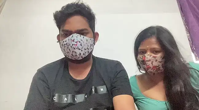 Snapshot of Tamil_india_couples_ chatting on 03.22.25 Tamil india couples online show from 03.22.25