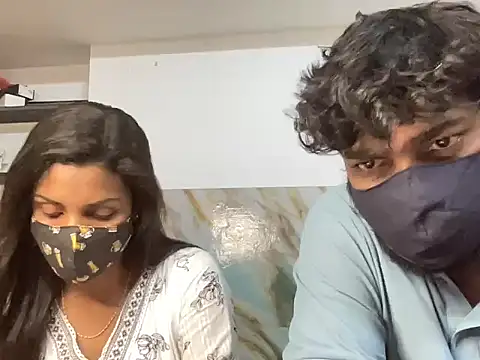 Snapshot of Tamil_india_couples_ chatting on 05.20.26 Tamil india couples online show from 05.20.26