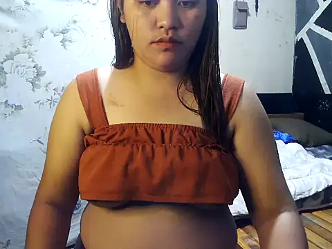 Pinaymiccah26 online show from 10.14.25