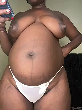 Snapshot of bignipple254 chatting on 07.19.26 bignipple254 online show from 07.19.26