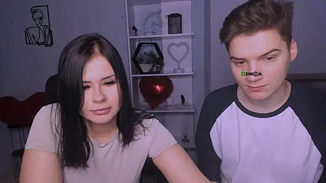 Snapshot of jeren_smile chatting on 11.11.25 jeren smile online show from 11.11.25