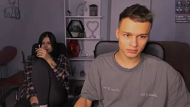 Snapshot of jeren_smile chatting on 11.14.25 jeren smile online show from 11.14.25