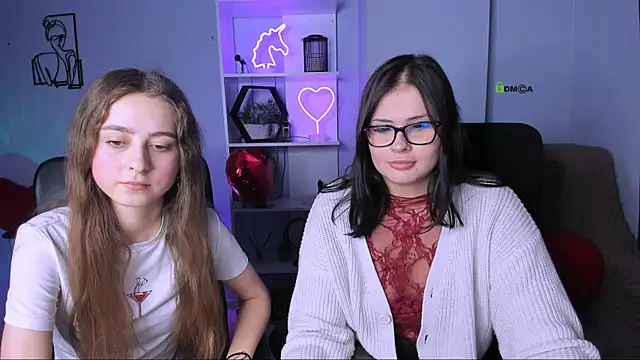 Snapshot of jeren_smile chatting on 11.21.25 jeren smile online show from 11.21.25