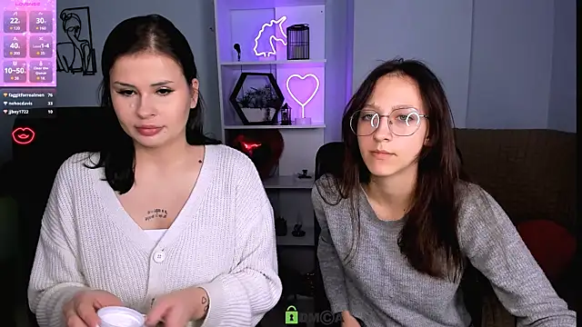 Snapshot of jeren_smile chatting on 11.26.25 jeren smile online show from 11.26.25