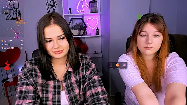 Snapshot of jeren_smile chatting on 11.28.25 jeren smile online show from 11.28.25