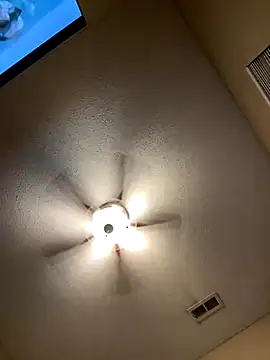 El matatan XD123 online show from 09.09.25