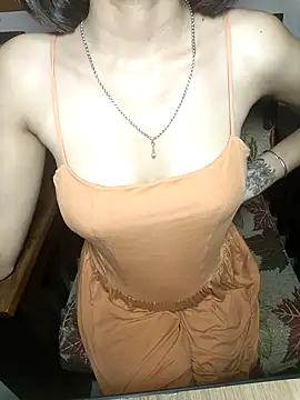 Snapshot of Isha_Sax chatting on 09.15.25 Isha Sax online show from 09.15.25