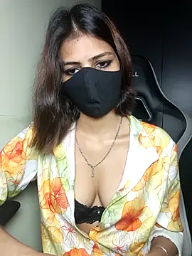 Snapshot of Isha_Sax chatting on 09.26.25 Isha Sax online show from 09.26.25