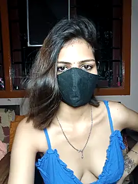 Snapshot of Isha_Sax chatting on 09.29.25 Isha Sax online show from 09.29.25