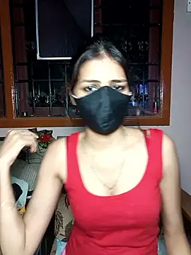 Snapshot of Isha_Sax chatting on 10.05.25 Isha Sax online show from 10.05.25