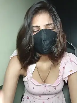 Snapshot of Isha_Sax chatting on 11.09.25 Isha Sax online show from 11.09.25