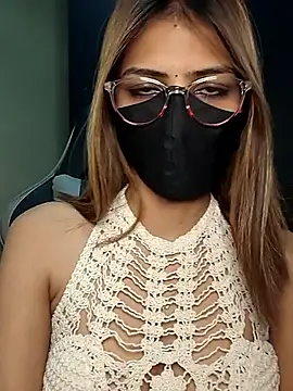 Snapshot of Isha_Sax chatting on 03.04.26 Isha Sax online show from 03.04.26