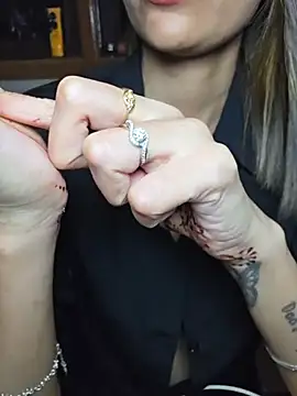 Snapshot of Isha_Sax chatting on 03.20.26 Isha Sax online show from 03.20.26