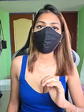 Snapshot of Isha_Sax chatting on 04.05.26 Isha Sax online show from 04.05.26