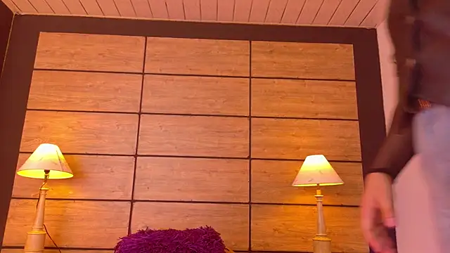 Dakota Rainbow22 online show from 03.23.26