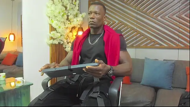 MarcusBlack  online show from 10.03.25