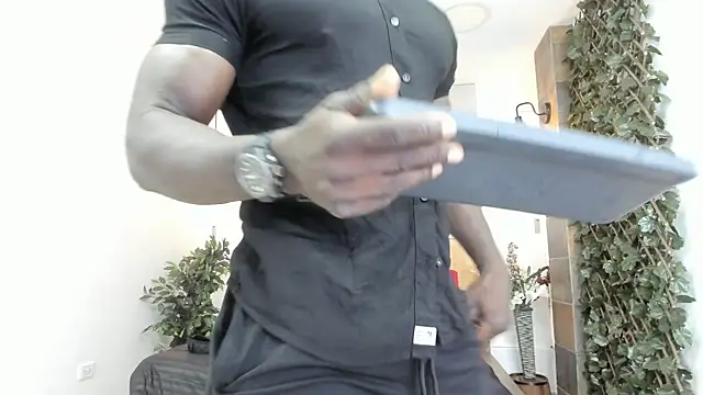 MarcusBlack  online show from 12.22.25