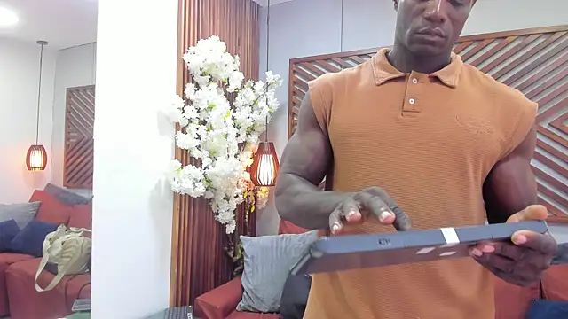 MarcusBlack  online show from 01.10.26