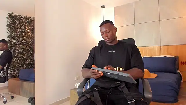 MarcusBlack  online show from 07.28.26