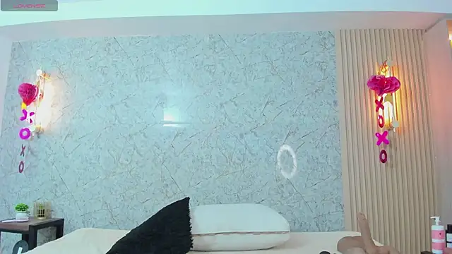 Antonella west online show from 03.13.26