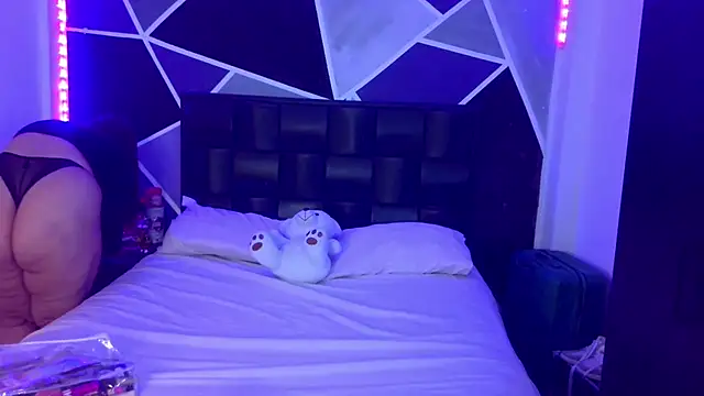 jazminslut online show from 04.15.26