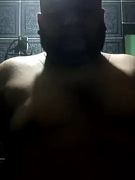 Osogaypardo online show from 10.02.25