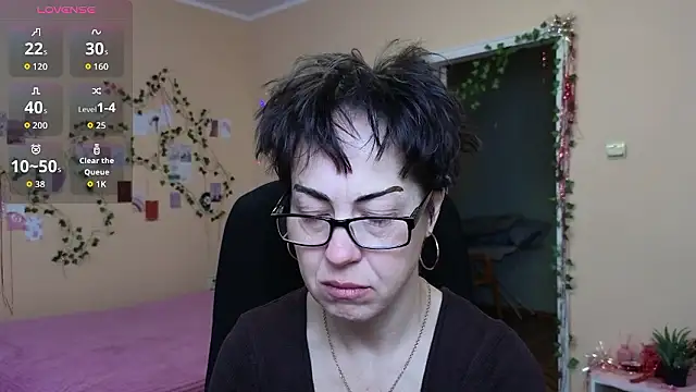 Snapshot of Ronda_Roni chatting on 01.19.26 Ronda Roni online show from 01.19.26