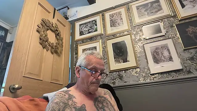 poggles online show from 07.08.26
