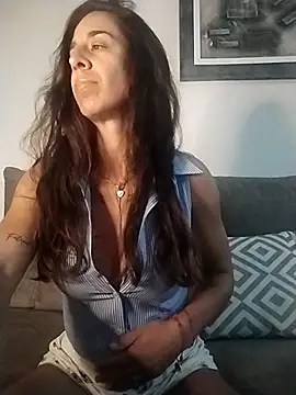 agustinalatina online show from 09.23.25