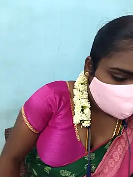 Snapshot of Tamil_riyalini12 chatting on 03.26.26 Tamil riyalini12 online show from 03.26.26