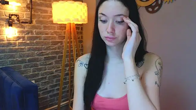 Snapshot of Ivanna__Rose chatting on 11.11.25 Ivanna Rose online show from 11.11.25