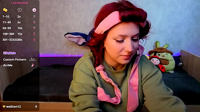 Mini Lady1 online show from 11.06.25