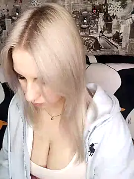 HoneyNelly online show from 03.24.26