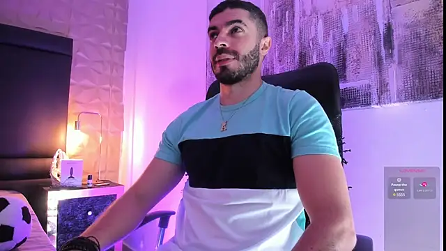 AxelThompson  online show from 09.19.25