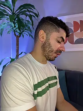 AxelThompson  online show from 01.15.26