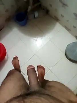 Snapshot of zim200 chatting on 04.02.26 zim200 online show from 04.02.26