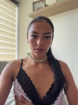 im-isabella online show from 05.29.26