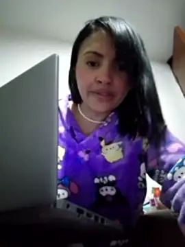 VeronicaBrun online show from 12.04.25