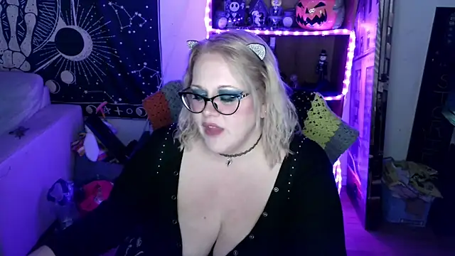 Kinky Witch online show from 03.28.26