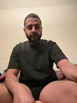 anaahmed30 online show from 04.22.26