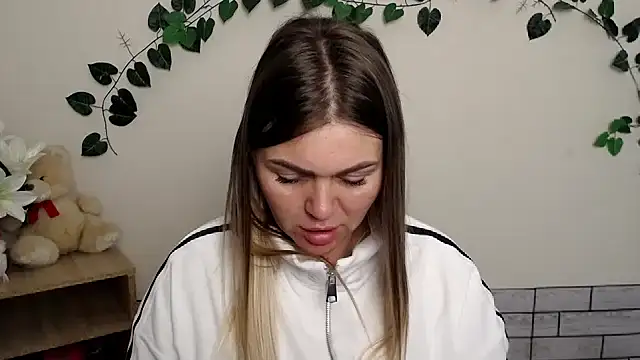 Magic Katarina  online show from 10.13.25