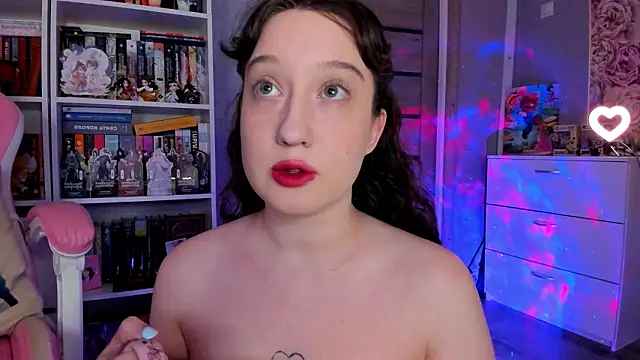 Snapshot of minionka chatting on 02.08.26 minionka online show from 02.08.26